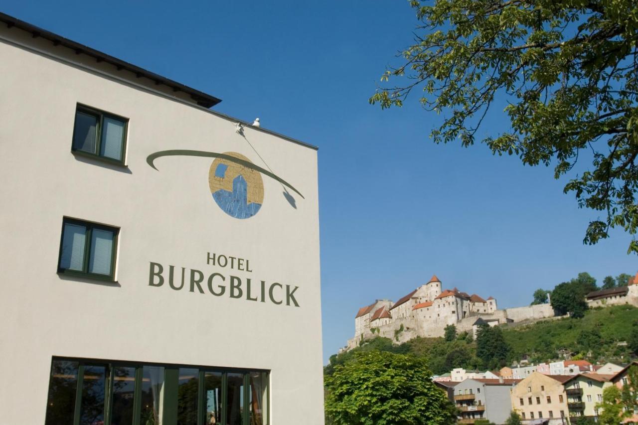 Hotel Burgblick Hochburg-Ach Екстериор снимка